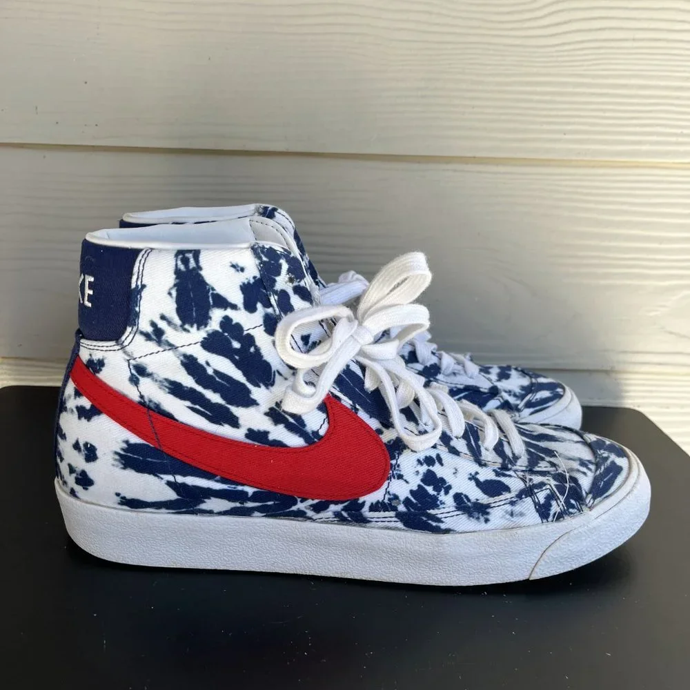 Nike Men's Blazer Mid 77 Vintage Tie Dye Shoes Sneakers 10.5 Style CZ7874-600